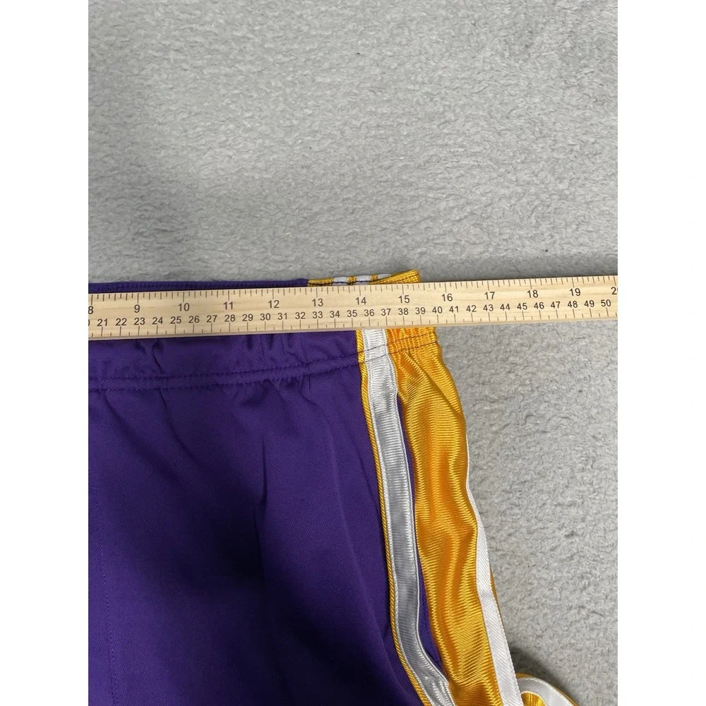 Vintage Adidas NBA LA Lakers Basketball Shorts Mens Large Purple‎ Gold White